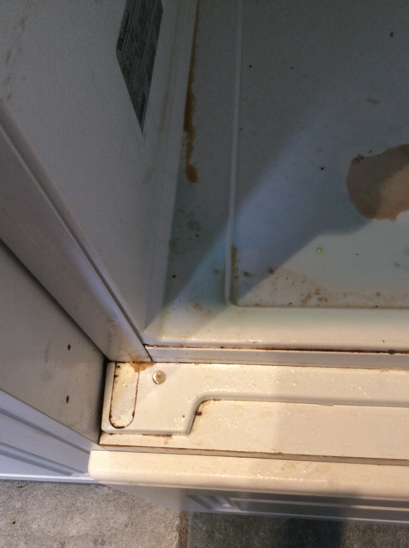 Fridge deep cleaned after tenants moved out